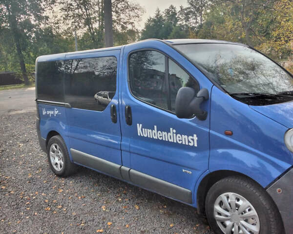 Синій Опель Віваро пас., об'ємом двигуна 1.9 л та пробігом 227 тис. км за 6500 $, фото 1 на Automoto.ua