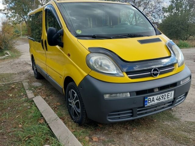Жовтий Опель Віваро, об'ємом двигуна 0 л та пробігом 298 тис. км за 6800 $, фото 1 на Automoto.ua