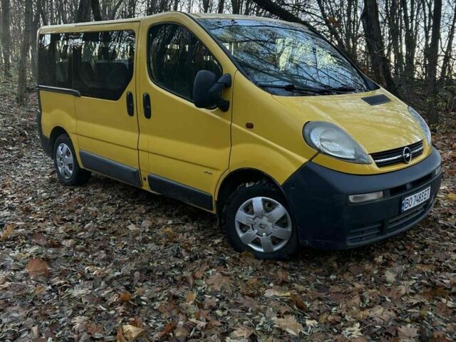 Желтый Опель Виваро, объемом двигателя 1.9 л и пробегом 2 тыс. км за 5150 $, фото 1 на Automoto.ua