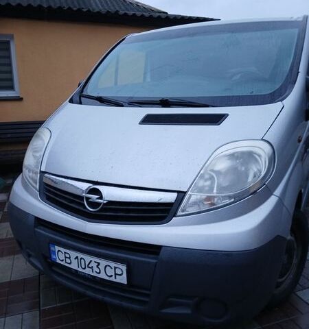 Сірий Опель Віваро, об'ємом двигуна 2 л та пробігом 343 тис. км за 13000 $, фото 1 на Automoto.ua