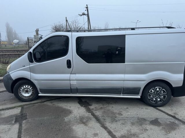 Серый Опель Виваро, объемом двигателя 1.9 л и пробегом 256 тыс. км за 6850 $, фото 1 на Automoto.ua