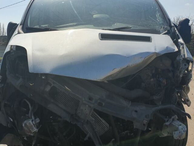 Сірий Опель Віваро, об'ємом двигуна 2.5 л та пробігом 250 тис. км за 999 $, фото 1 на Automoto.ua