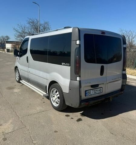 Серый Опель Виваро, объемом двигателя 1.9 л и пробегом 483 тыс. км за 5700 $, фото 1 на Automoto.ua