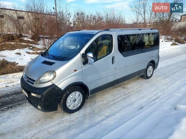 Серый Опель Виваро, объемом двигателя 1.9 л и пробегом 433 тыс. км за 7450 $, фото 1 на Automoto.ua
