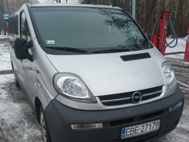 Серый Опель Виваро, объемом двигателя 2 л и пробегом 300 тыс. км за 6200 $, фото 1 на Automoto.ua