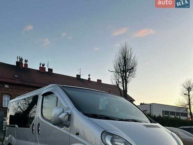 Серый Опель Виваро, объемом двигателя 1.9 л и пробегом 470 тыс. км за 7700 $, фото 1 на Automoto.ua