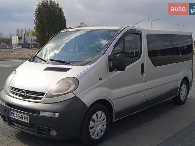 Серый Опель Виваро, объемом двигателя 2.46 л и пробегом 420 тыс. км за 6800 $, фото 1 на Automoto.ua