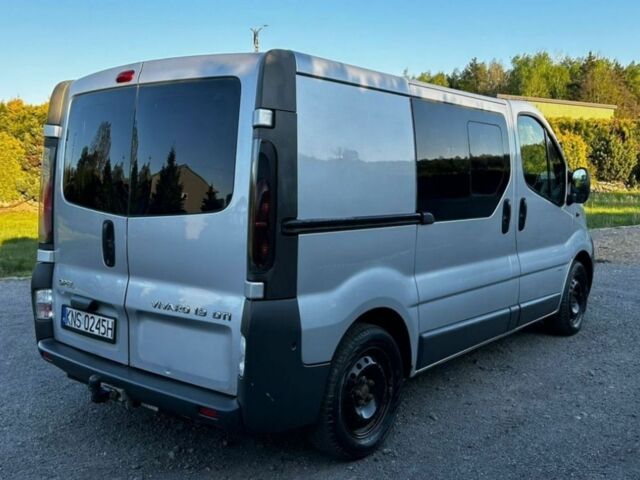 Серый Опель Виваро, объемом двигателя 1.9 л и пробегом 300 тыс. км за 2000 $, фото 1 на Automoto.ua