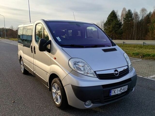 Серый Опель Виваро, объемом двигателя 0 л и пробегом 223 тыс. км за 3765 $, фото 1 на Automoto.ua