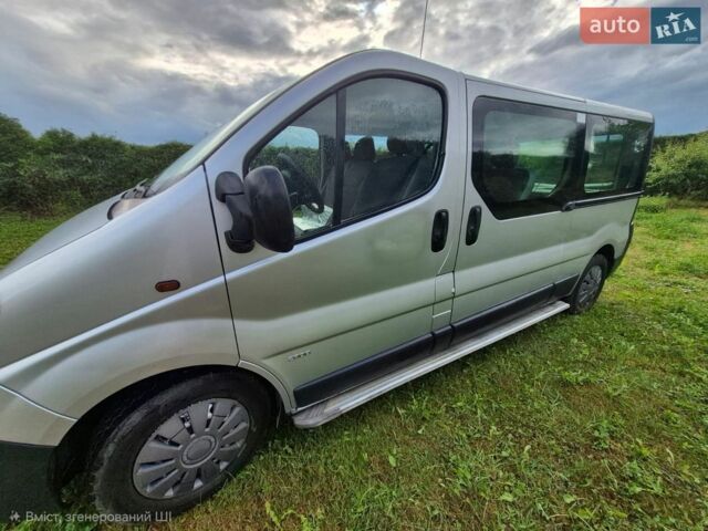 Серый Опель Виваро, объемом двигателя 2 л и пробегом 255 тыс. км за 12700 $, фото 1 на Automoto.ua