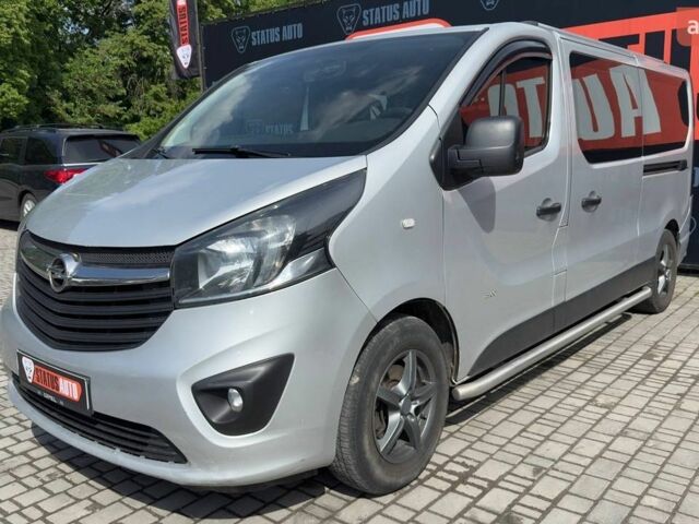 Серый Опель Виваро, объемом двигателя 1.6 л и пробегом 270 тыс. км за 13700 $, фото 1 на Automoto.ua