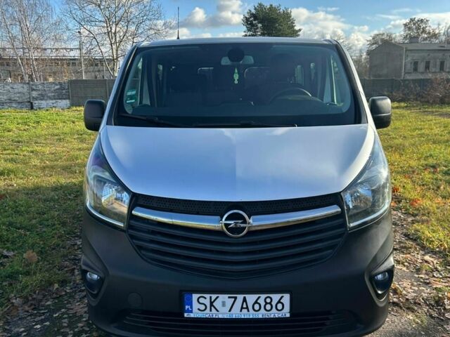 Серый Опель Виваро, объемом двигателя 1.6 л и пробегом 200 тыс. км за 9700 $, фото 1 на Automoto.ua