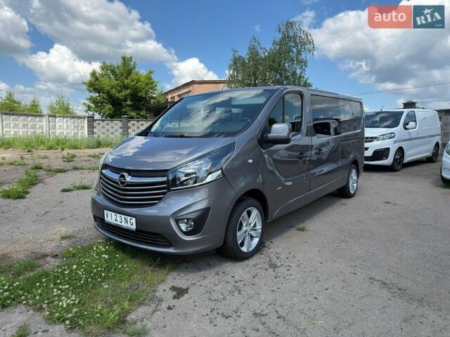 Сірий Опель Віваро, об'ємом двигуна 1.6 л та пробігом 262 тис. км за 16999 $, фото 1 на Automoto.ua