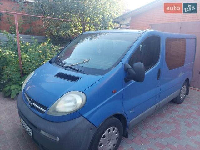 Синий Опель Виваро, объемом двигателя 1.9 л и пробегом 396 тыс. км за 4700 $, фото 1 на Automoto.ua