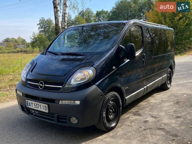 Синій Опель Віваро, об'ємом двигуна 1.9 л та пробігом 400 тис. км за 7650 $, фото 1 на Automoto.ua