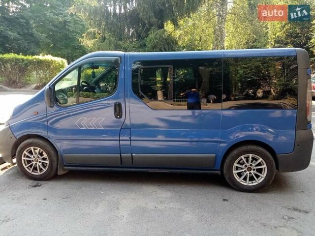 Синий Опель Виваро, объемом двигателя 1.87 л и пробегом 500 тыс. км за 6800 $, фото 1 на Automoto.ua