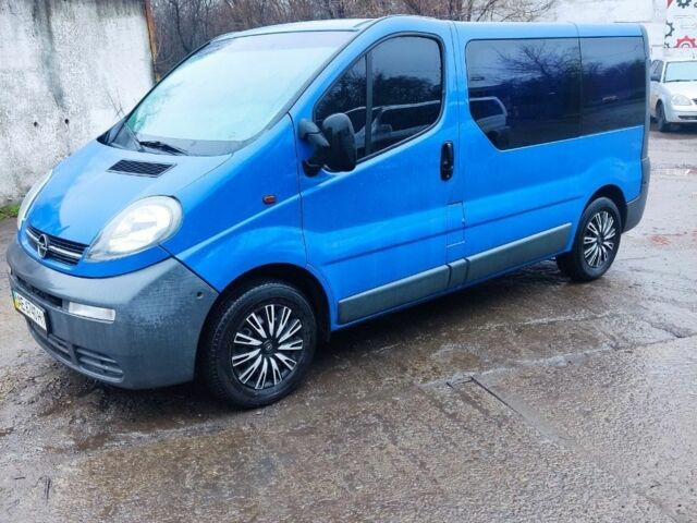 Синий Опель Виваро, объемом двигателя 1.9 л и пробегом 316 тыс. км за 7700 $, фото 1 на Automoto.ua