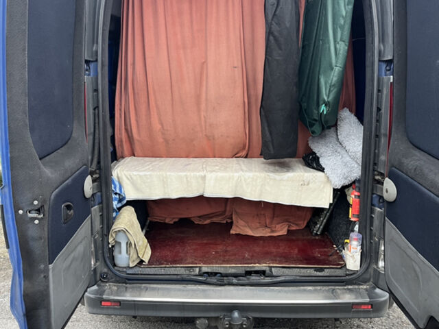 Синий Опель Виваро, объемом двигателя 2 л и пробегом 495 тыс. км за 9000 $, фото 1 на Automoto.ua