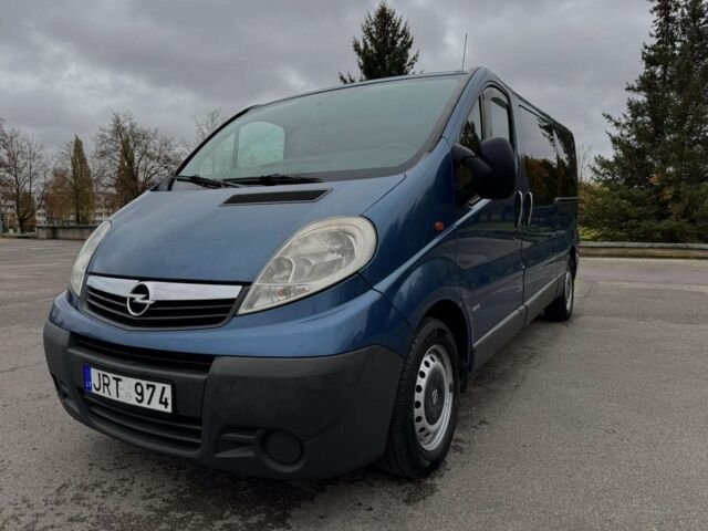 Синій Опель Віваро, об'ємом двигуна 2.5 л та пробігом 295 тис. км за 7000 $, фото 1 на Automoto.ua