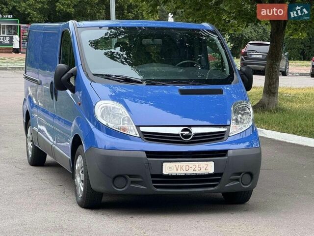 Синій Опель Віваро, об'ємом двигуна 2 л та пробігом 198 тис. км за 12444 $, фото 1 на Automoto.ua