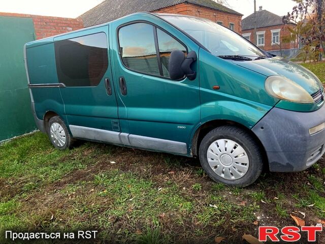 Зелений Опель Віваро, об'ємом двигуна 1.9 л та пробігом 201 тис. км за 5800 $, фото 1 на Automoto.ua