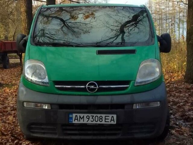 Зелений Опель Віваро, об'ємом двигуна 1.9 л та пробігом 234 тис. км за 6500 $, фото 1 на Automoto.ua