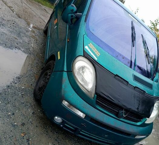 Зеленый Опель Виваро, объемом двигателя 2 л и пробегом 286 тыс. км за 1571 $, фото 1 на Automoto.ua