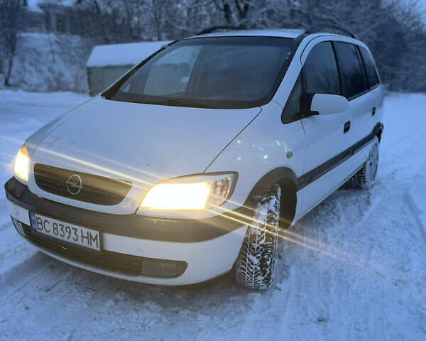 Белый Опель Зафира, объемом двигателя 2 л и пробегом 400 тыс. км за 2950 $, фото 1 на Automoto.ua