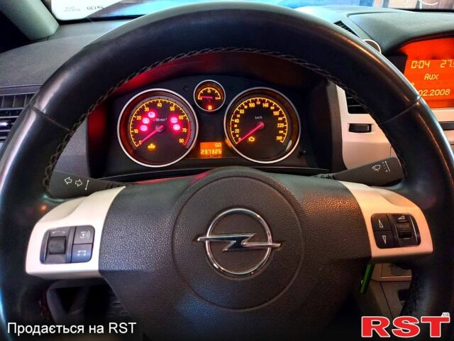 Білий Опель Зафіра, об'ємом двигуна 1.6 л та пробігом 0 тис. км за 6000 $, фото 1 на Automoto.ua