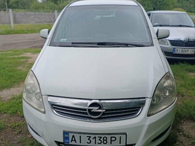 Білий Опель Зафіра, об'ємом двигуна 1.69 л та пробігом 293 тис. км за 5000 $, фото 1 на Automoto.ua