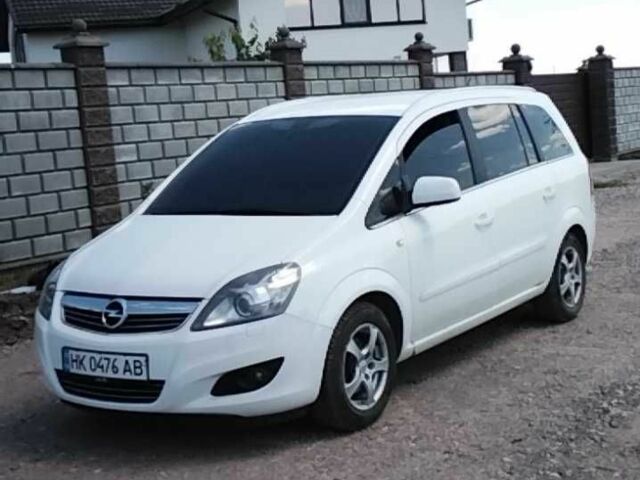 Білий Опель Зафіра, об'ємом двигуна 1.6 л та пробігом 243 тис. км за 5400 $, фото 1 на Automoto.ua