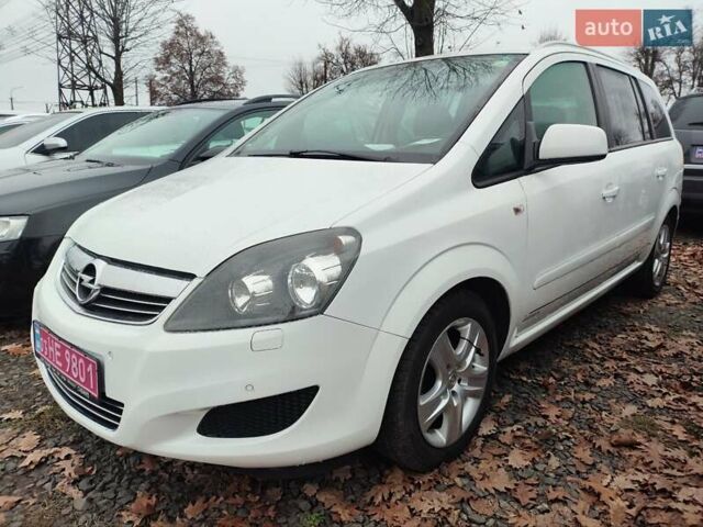 Білий Опель Зафіра, об'ємом двигуна 1.8 л та пробігом 218 тис. км за 6750 $, фото 1 на Automoto.ua