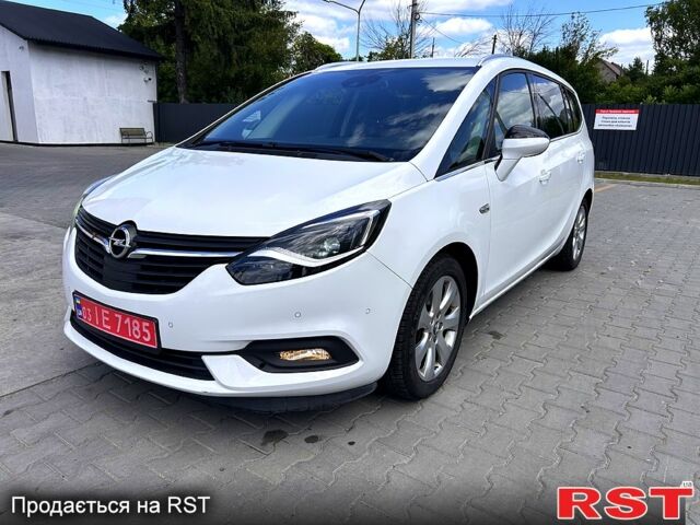 Білий Опель Зафіра, об'ємом двигуна 1.4 л та пробігом 230 тис. км за 11400 $, фото 1 на Automoto.ua