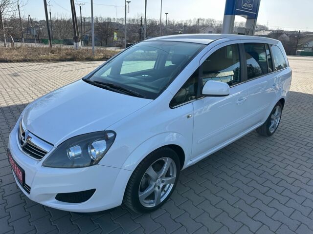 Білий Опель Зафіра, об'ємом двигуна 1.8 л та пробігом 198 тис. км за 7700 $, фото 1 на Automoto.ua