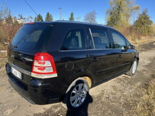 Чорний Опель Зафіра, об'ємом двигуна 1.9 л та пробігом 188 тис. км за 3900 $, фото 1 на Automoto.ua