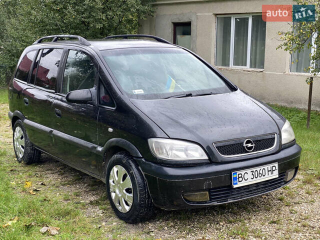 Черный Опель Зафира, объемом двигателя 2 л и пробегом 250 тыс. км за 2000 $, фото 1 на Automoto.ua