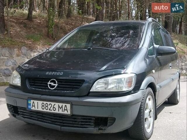 Черный Опель Зафира, объемом двигателя 2.2 л и пробегом 350 тыс. км за 2500 $, фото 1 на Automoto.ua