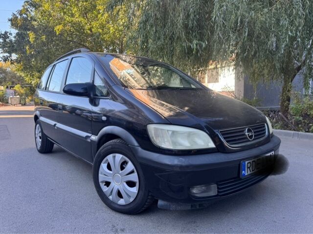 Черный Опель Зафира, объемом двигателя 0 л и пробегом 350 тыс. км за 2300 $, фото 1 на Automoto.ua