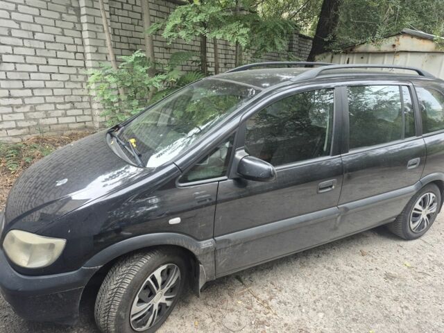 Чорний Опель Зафіра, об'ємом двигуна 2.2 л та пробігом 8 тис. км за 4909 $, фото 1 на Automoto.ua