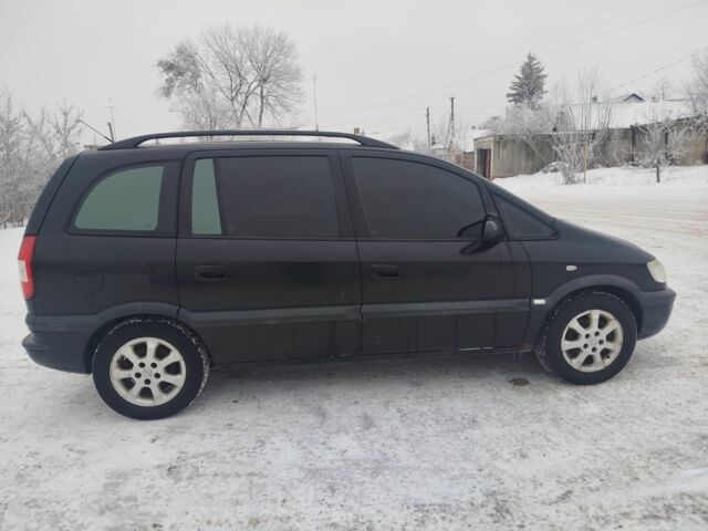 Чорний Опель Зафіра, об'ємом двигуна 1.6 л та пробігом 317 тис. км за 3020 $, фото 1 на Automoto.ua