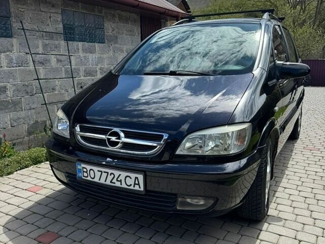 Черный Опель Зафира, объемом двигателя 2 л и пробегом 276 тыс. км за 4550 $, фото 1 на Automoto.ua
