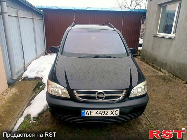 Чорний Опель Зафіра, об'ємом двигуна 1.8 л та пробігом 0 тис. км за 4800 $, фото 1 на Automoto.ua