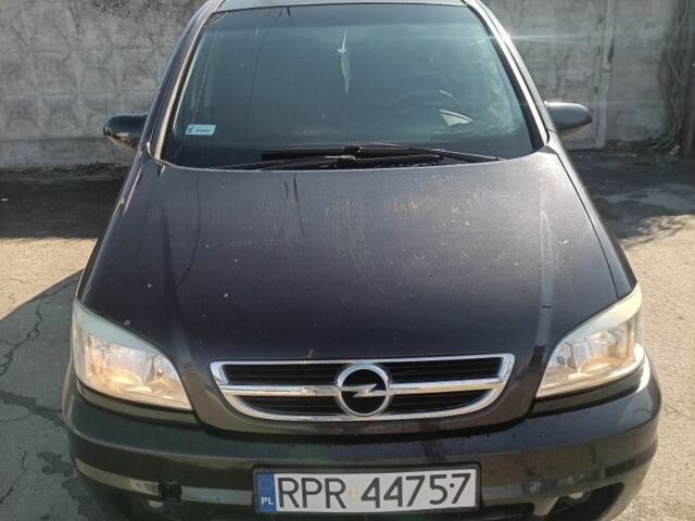 Черный Опель Зафира, объемом двигателя 2 л и пробегом 312 тыс. км за 3000 $, фото 1 на Automoto.ua