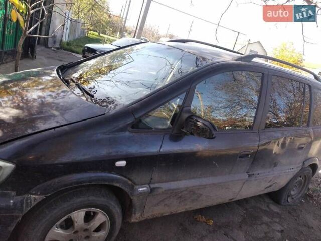 Чорний Опель Зафіра, об'ємом двигуна 2.2 л та пробігом 330 тис. км за 900 $, фото 1 на Automoto.ua