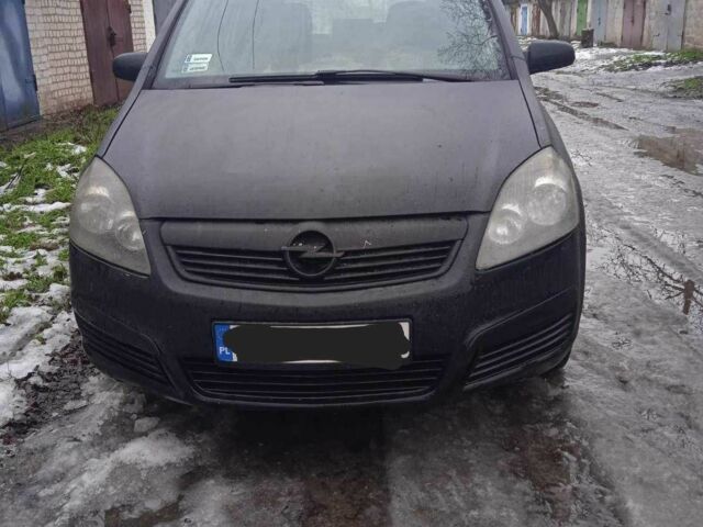 Черный Опель Зафира, объемом двигателя 1.9 л и пробегом 300 тыс. км за 2400 $, фото 1 на Automoto.ua