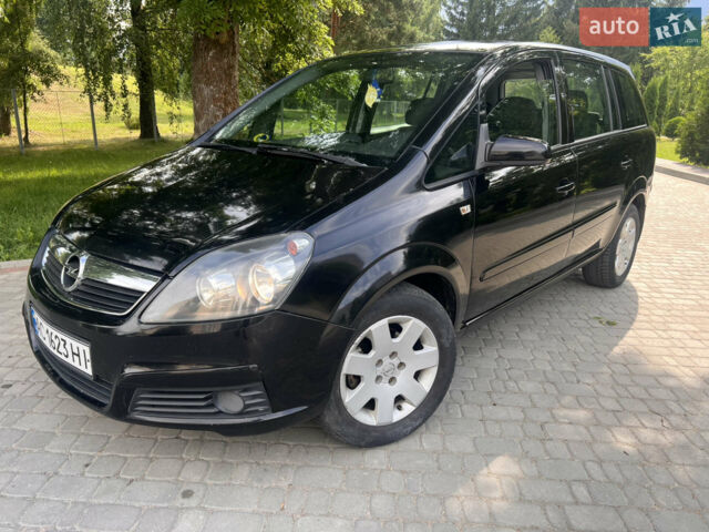 Черный Опель Зафира, объемом двигателя 1.6 л и пробегом 250 тыс. км за 4600 $, фото 1 на Automoto.ua