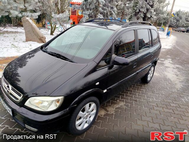 Черный Опель Зафира, объемом двигателя 1.8 л и пробегом 209 тыс. км за 4300 $, фото 1 на Automoto.ua