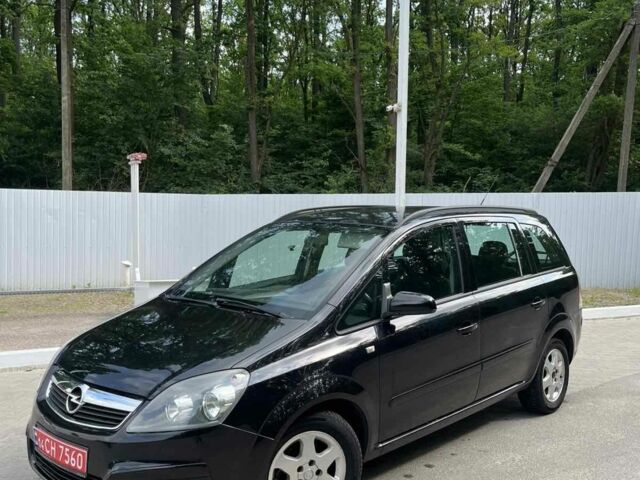 Черный Опель Зафира, объемом двигателя 1 л и пробегом 250 тыс. км за 4900 $, фото 1 на Automoto.ua