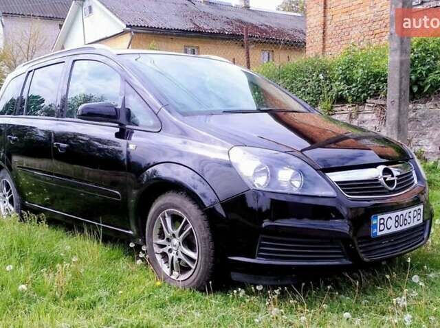 Черный Опель Зафира, объемом двигателя 1.8 л и пробегом 307 тыс. км за 5200 $, фото 1 на Automoto.ua