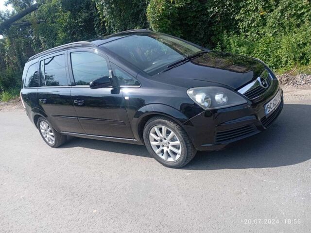 Черный Опель Зафира, объемом двигателя 1.6 л и пробегом 209 тыс. км за 4850 $, фото 1 на Automoto.ua